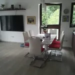 Apartment Sl-house Orehova vas